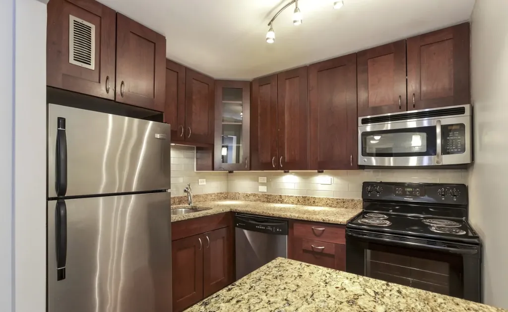 3550 North Lake Shore Drive Chicago IL 60657