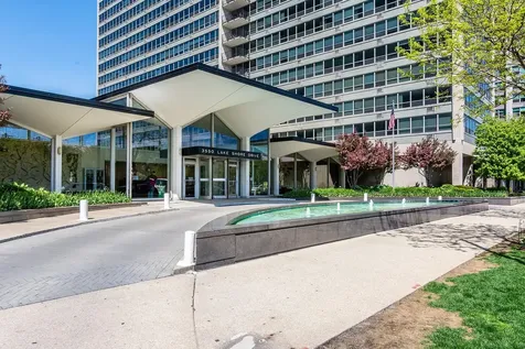 3550 North Lake Shore Drive Chicago IL 60657