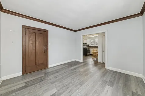 6206 North Francisco Avenue Chicago IL 60659