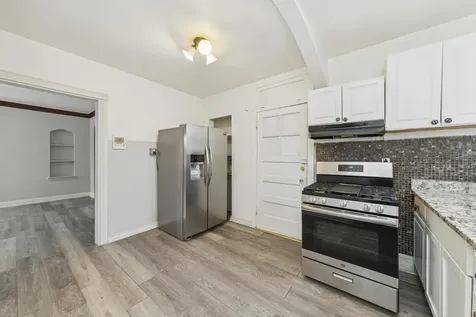 6206 North Francisco Avenue Chicago IL 60659