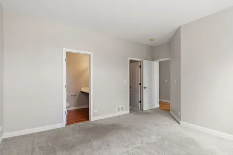 3050 Mosedale Street Elgin IL 60124