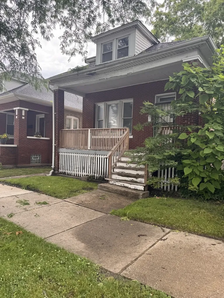 7554 South King Drive Chicago IL 60619