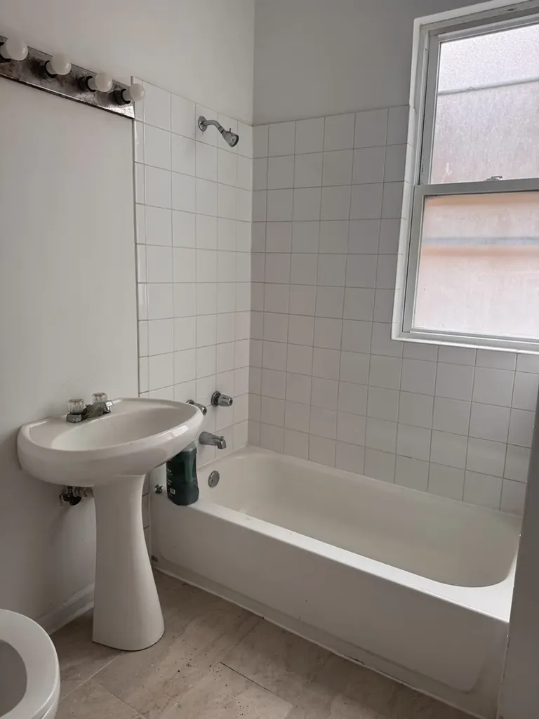 7554 South King Drive Chicago IL 60619