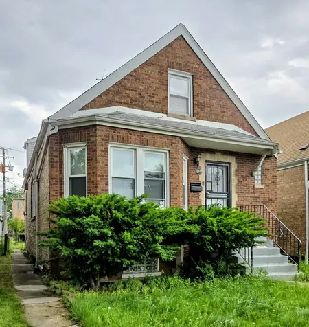 7124 South Troy Avenue Chicago IL 60629