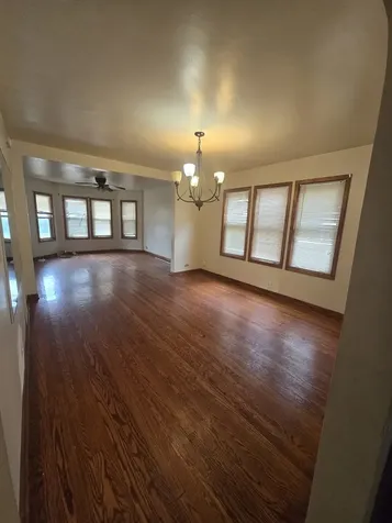 7124 South Troy Avenue Chicago IL 60629