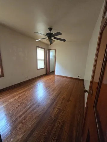 7124 South Troy Avenue Chicago IL 60629