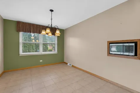 7305 Summit Road Darien IL 60561