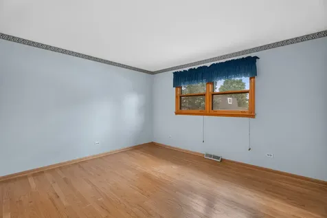 7305 Summit Road Darien IL 60561
