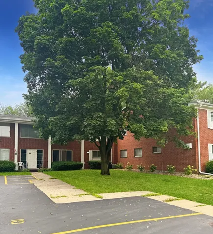 124 North Whistler Avenue Freeport IL 61032