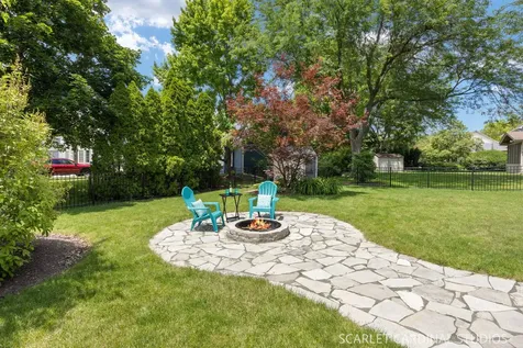1304 Clark Street North Aurora IL 60542