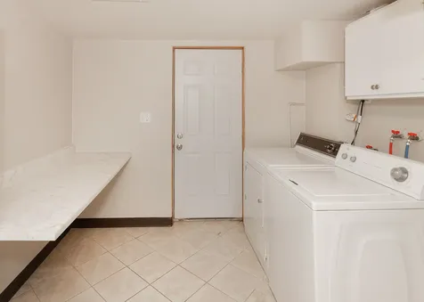 1844 31ST Street Moline IL 61265