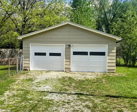 829 Old Route 47 Road Monticello IL 61856