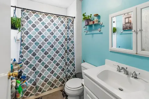 1724 Hovland Court Evanston IL 60201
