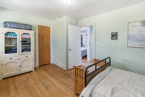 1724 Hovland Court Evanston IL 60201