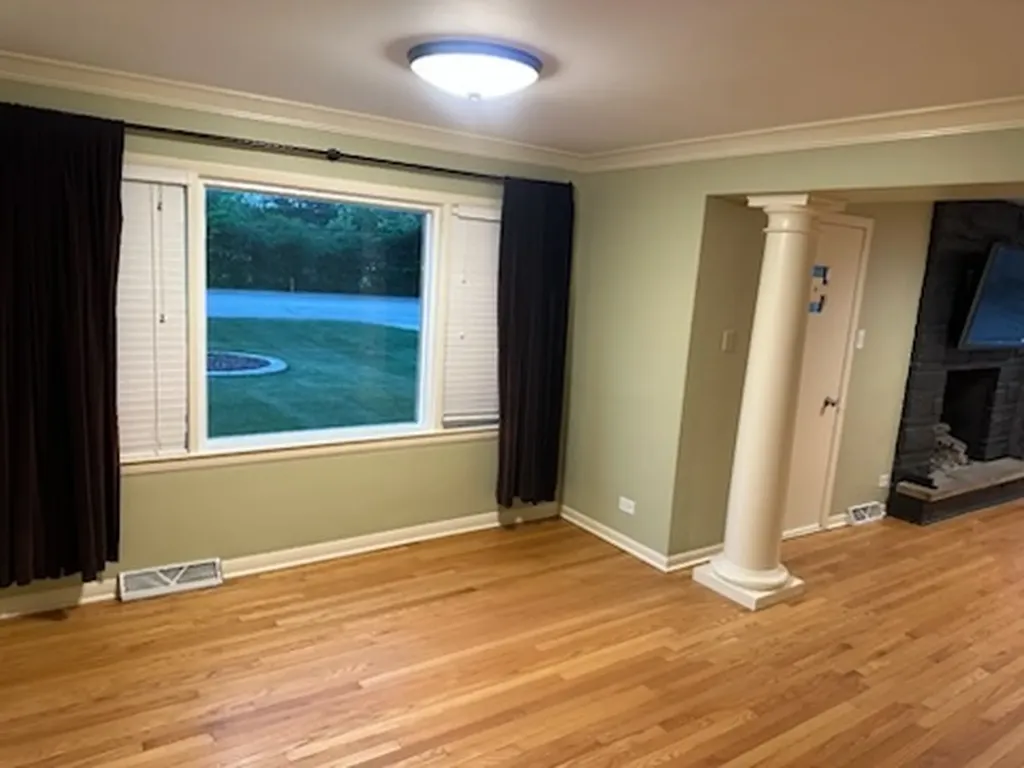 308 East 55th Street Hinsdale IL 60521