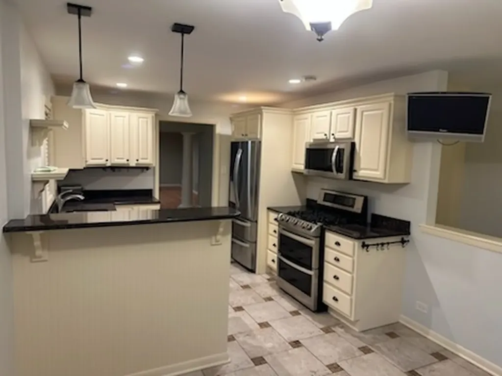 308 East 55th Street Hinsdale IL 60521