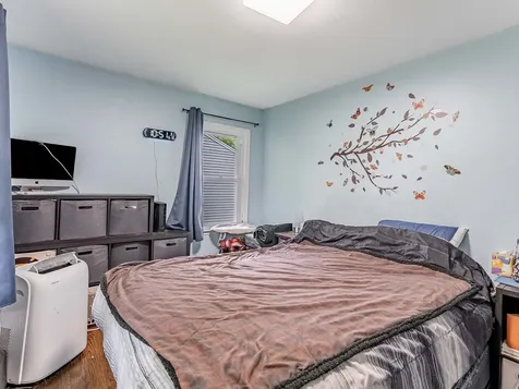 405 North Iowa Avenue Villa Park IL 60181