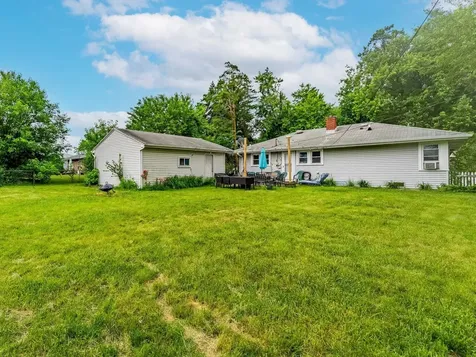 405 North Iowa Avenue Villa Park IL 60181
