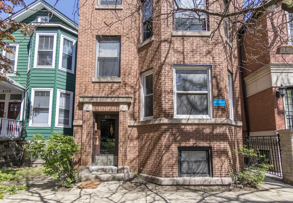 3111 North Racine Avenue Chicago IL 60657