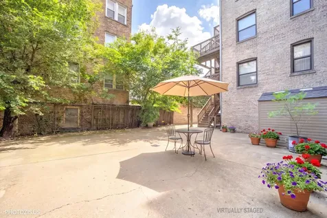 6254 North Bell Avenue Chicago IL 60659