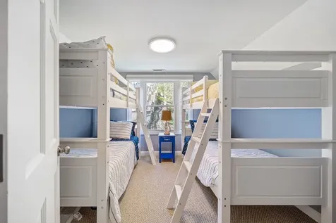 107 Hillside Court Fox Lake IL 60020