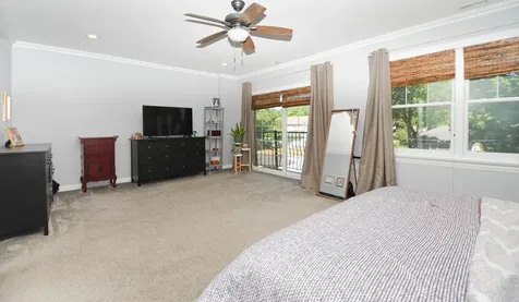21 North Herbert Road Riverside IL 60546
