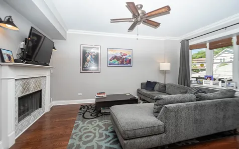 21 North Herbert Road Riverside IL 60546