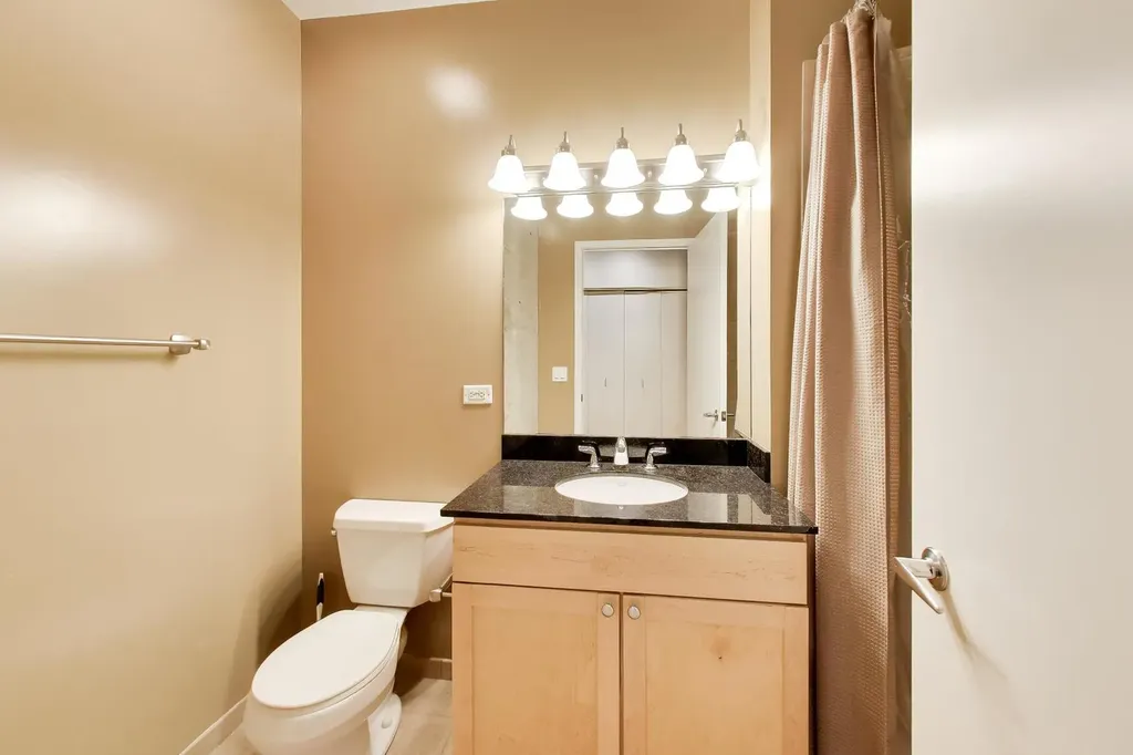 700 North Larrabee Street Chicago IL 60654
