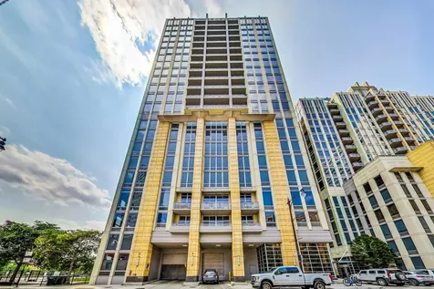700 North Larrabee Street Chicago IL 60654