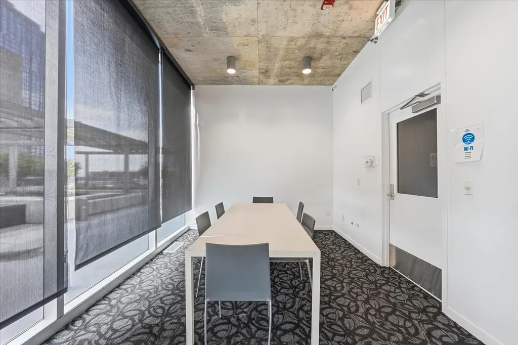 611 South Wells Street Chicago IL 60607