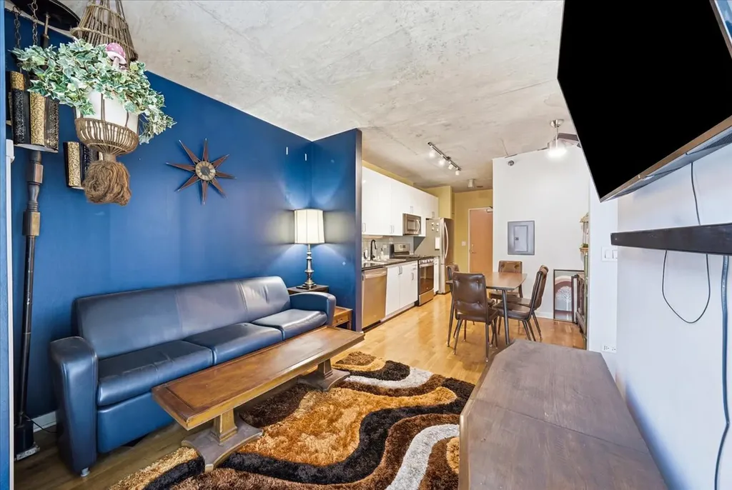 611 South Wells Street Chicago IL 60607