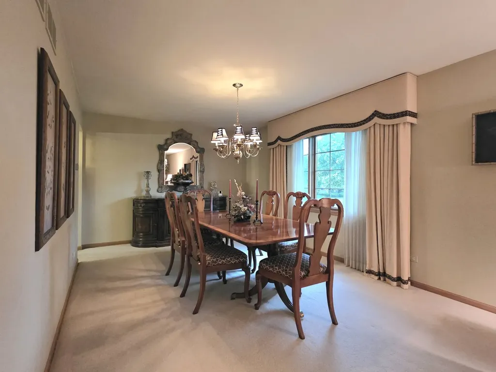 601 Lisson New Lenox IL 60451
