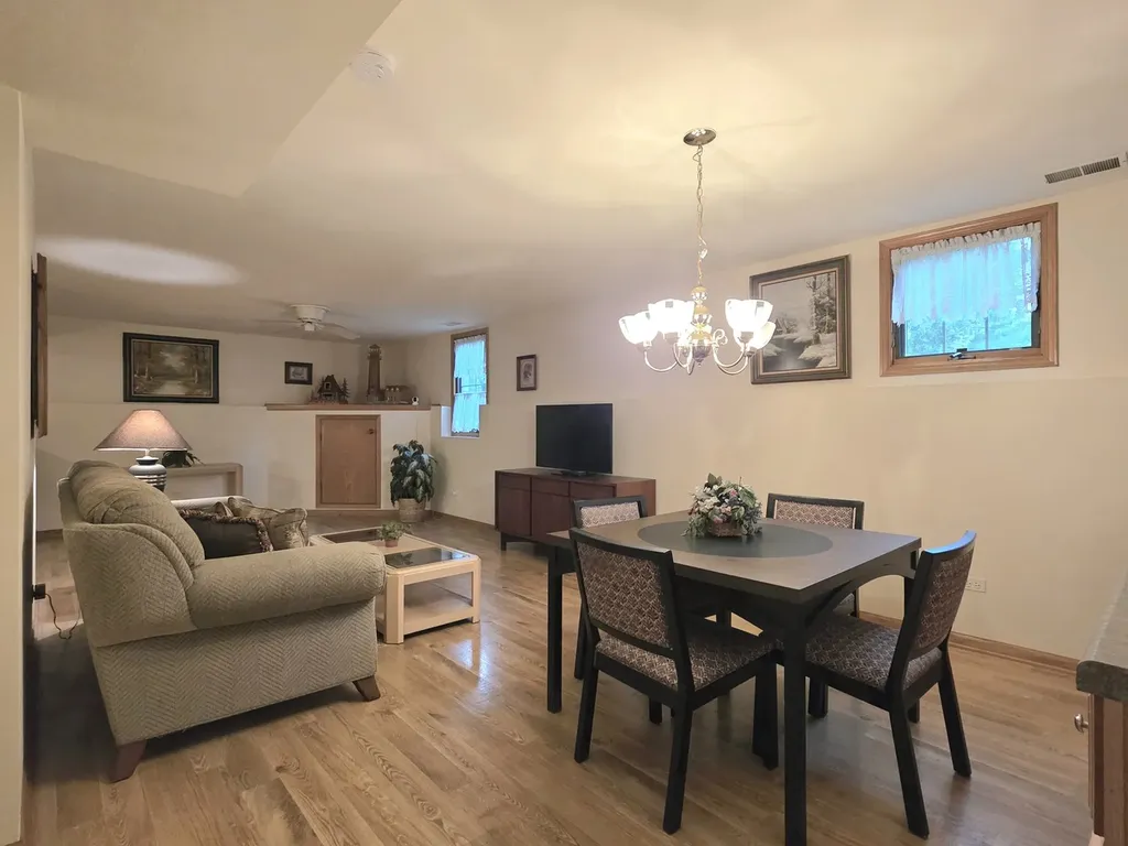 601 Lisson New Lenox IL 60451