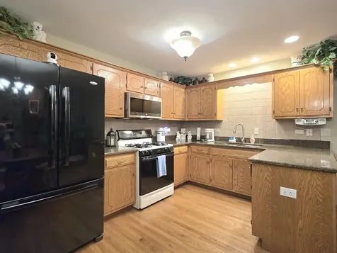 601 Lisson New Lenox IL 60451