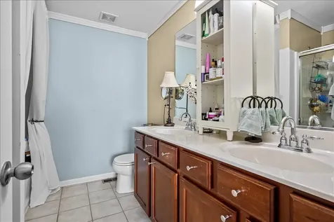 452 Churchill Drive Elgin IL 60124