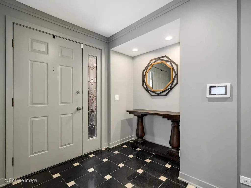 1740 North Clark Street Chicago IL 60614