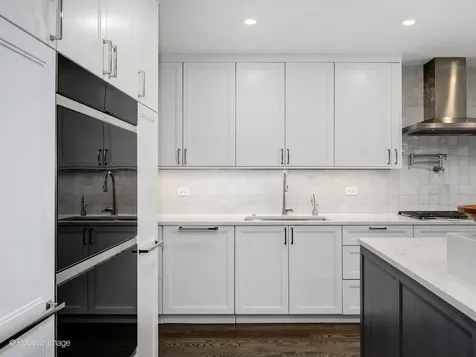 1740 North Clark Street Chicago IL 60614