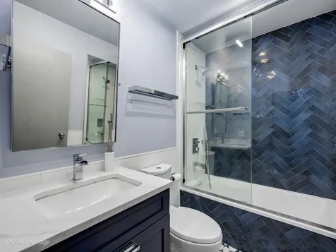 1740 North Clark Street Chicago IL 60614