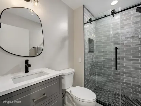 1740 North Clark Street Chicago IL 60614