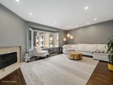 1740 North Clark Street Chicago IL 60614