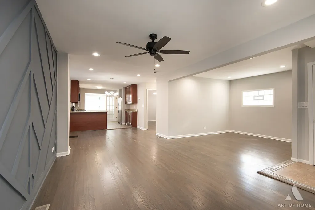 8743 South Constance Avenue Chicago IL 60617