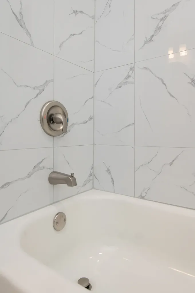 8743 South Constance Avenue Chicago IL 60617