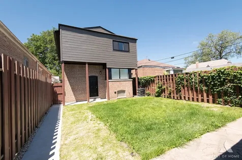 8743 South Constance Avenue Chicago IL 60617