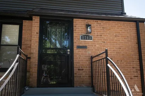 8743 South Constance Avenue Chicago IL 60617