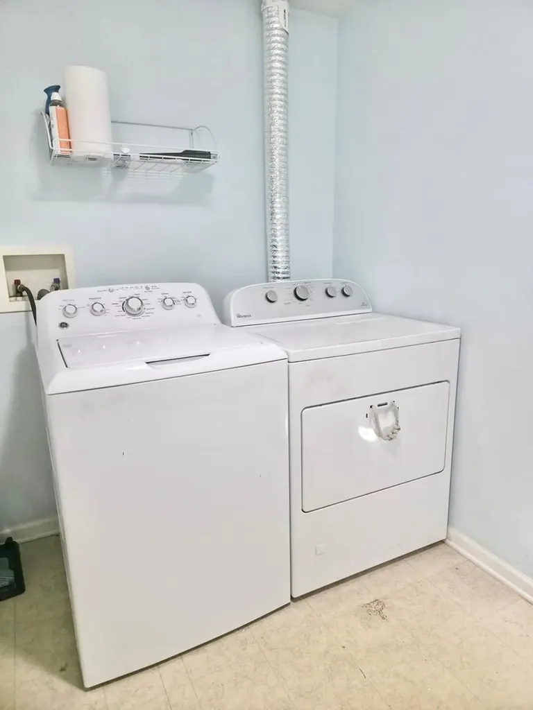 3407 Bradbury Circle Aurora IL 60504