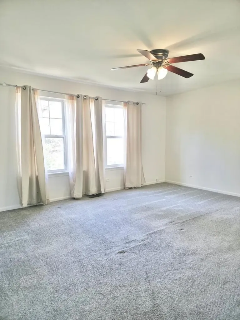 3407 Bradbury Circle Aurora IL 60504