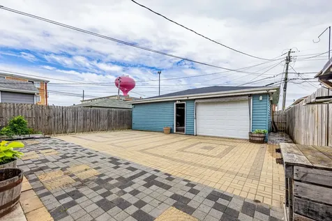 279 Paxton Avenue Calumet City IL 60409