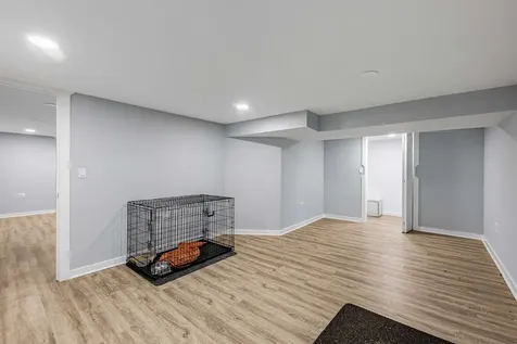 279 Paxton Avenue Calumet City IL 60409