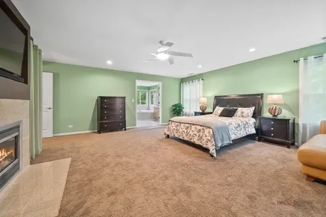 4501 West Westchester Lane Libertyville IL 60048