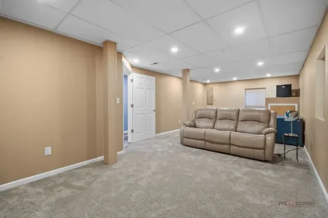 4501 West Westchester Lane Libertyville IL 60048